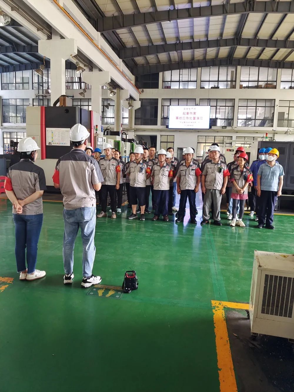 江蘇金鷹流體機(jī)械 | 安全生產(chǎn)月，我們?cè)谛袆?dòng)！